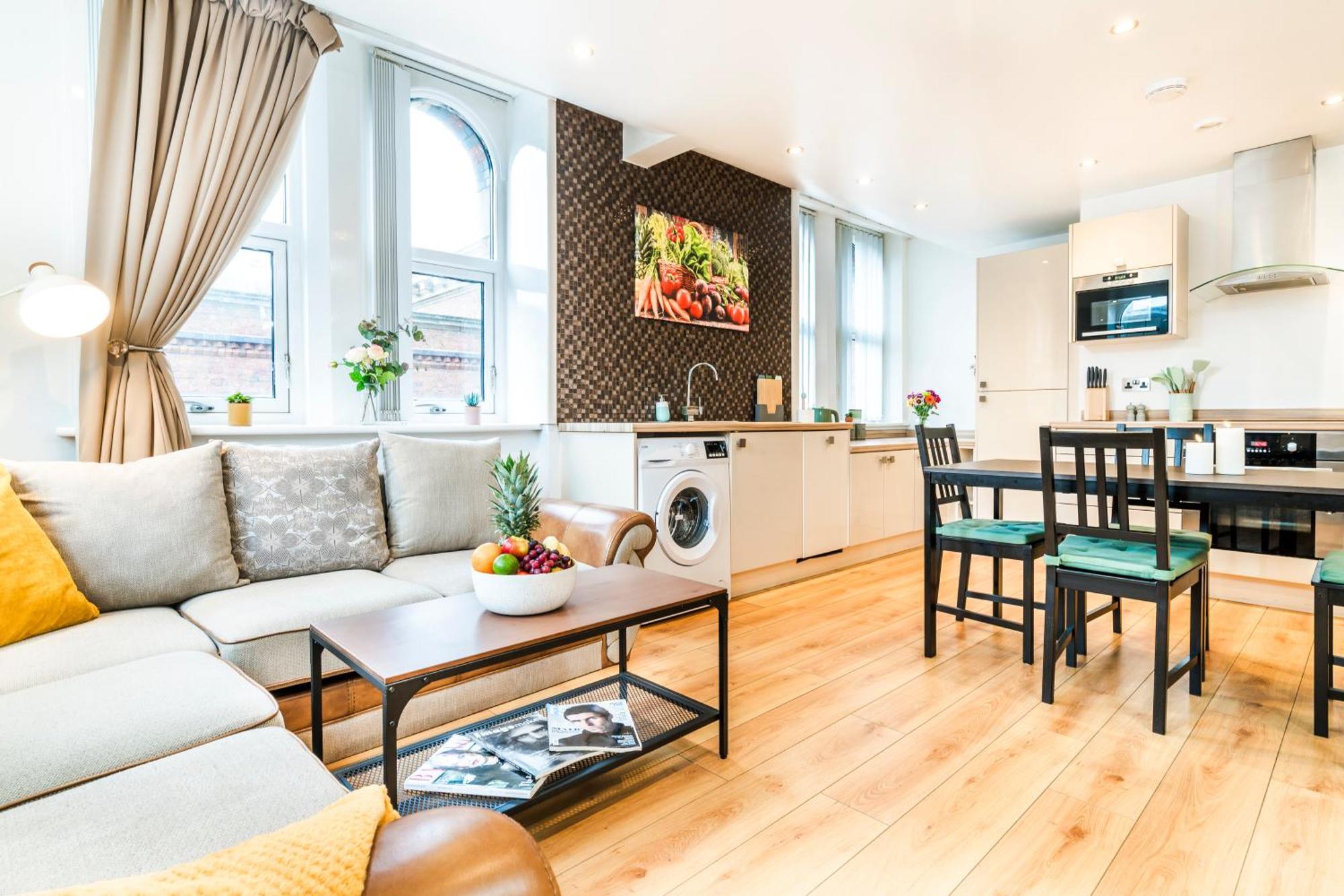 Cavern Quarters, Beautiful Two Bedroom City Centre Apartment By Garudy Serviced Apartments And Short Lets - Perfect For Longer Stays Liverpool Exterior foto